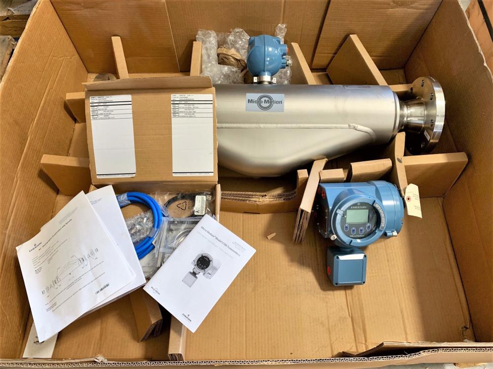 Micro Motion 4x3 150# Flowmeter F300S425B2BAEZZZZ w/ Transmitter 5700R12ABAAZZZ